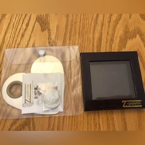 Z-Palette Makeup Organizer